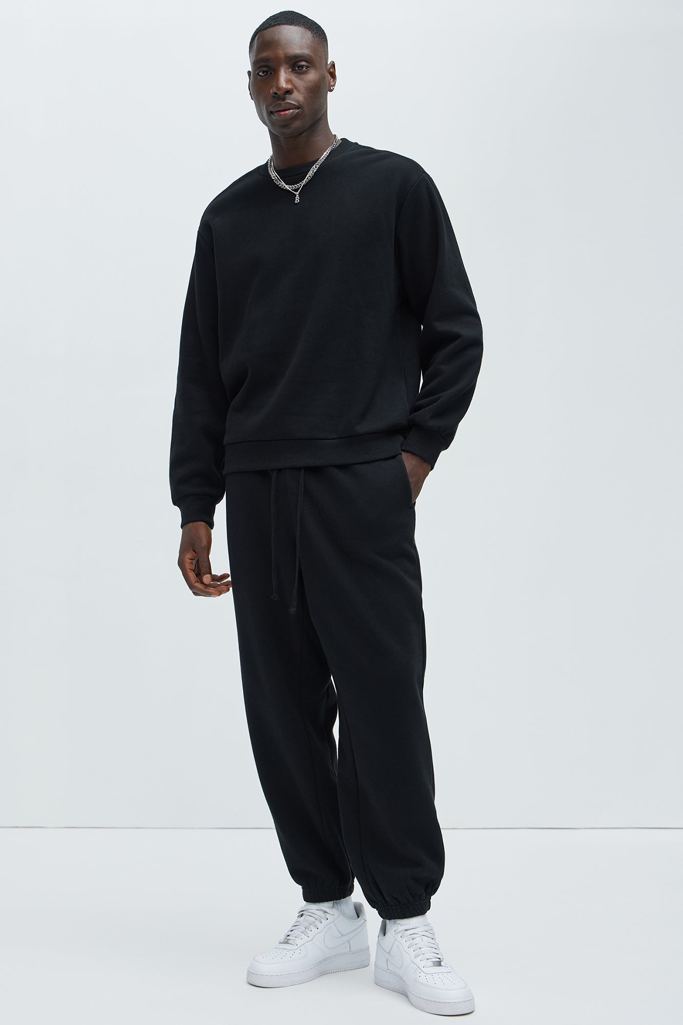 Tyson Crew Neck Sweatshirt - Black
