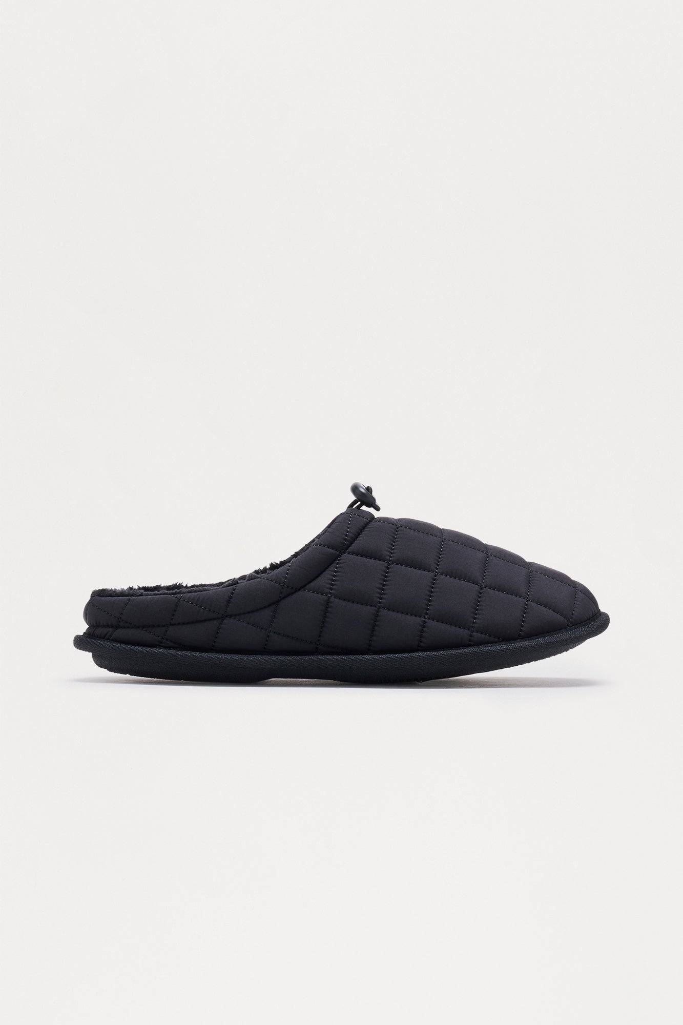 In Motion Quilted Slipper - Black
