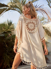 Bohemian Beach Tunic with Crocheted Back Detail - Stylish and Comfortable for Summer