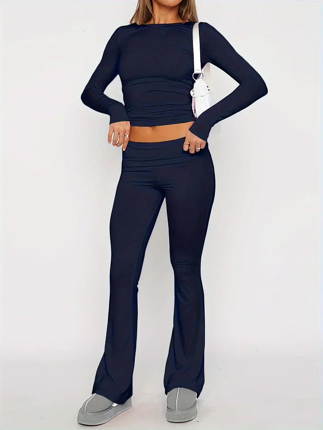 Laura's Sporty Outfit - Stylish and Comfortable for Any Activity